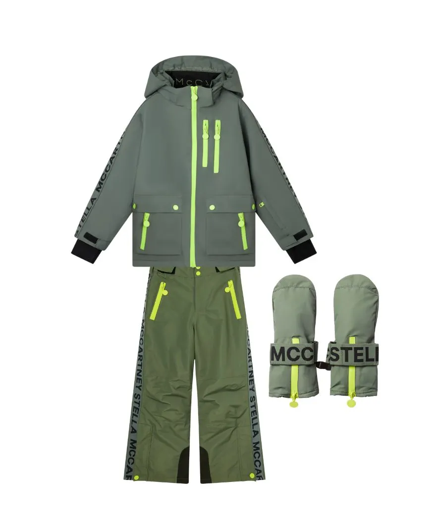 Stylizacja narciarska Stella McCartney zielona