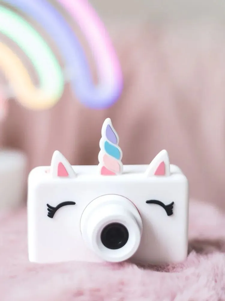 The ZooFamily - etui silikonowe na aparat z serii Zoo Friends Jednorożec The ZooFamily - etui silikonowe na aparat z serii Zoo Friends Jednorożec