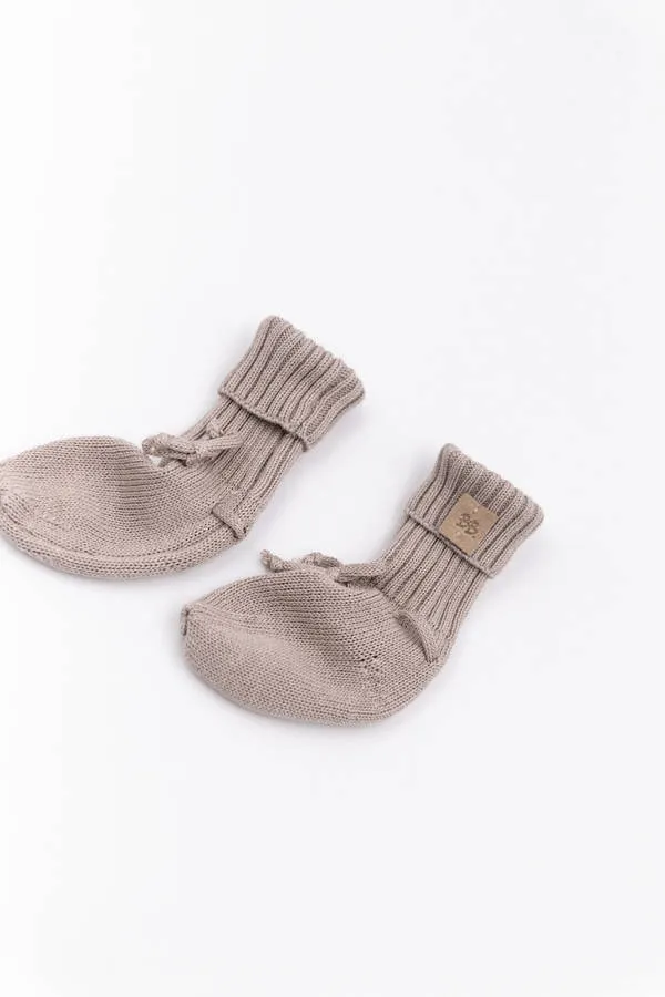 Bamboom - dzianinowe buciki niemowlęce kamelowe Bamboom - dzianinowe buciki niemowlęce kamelowe