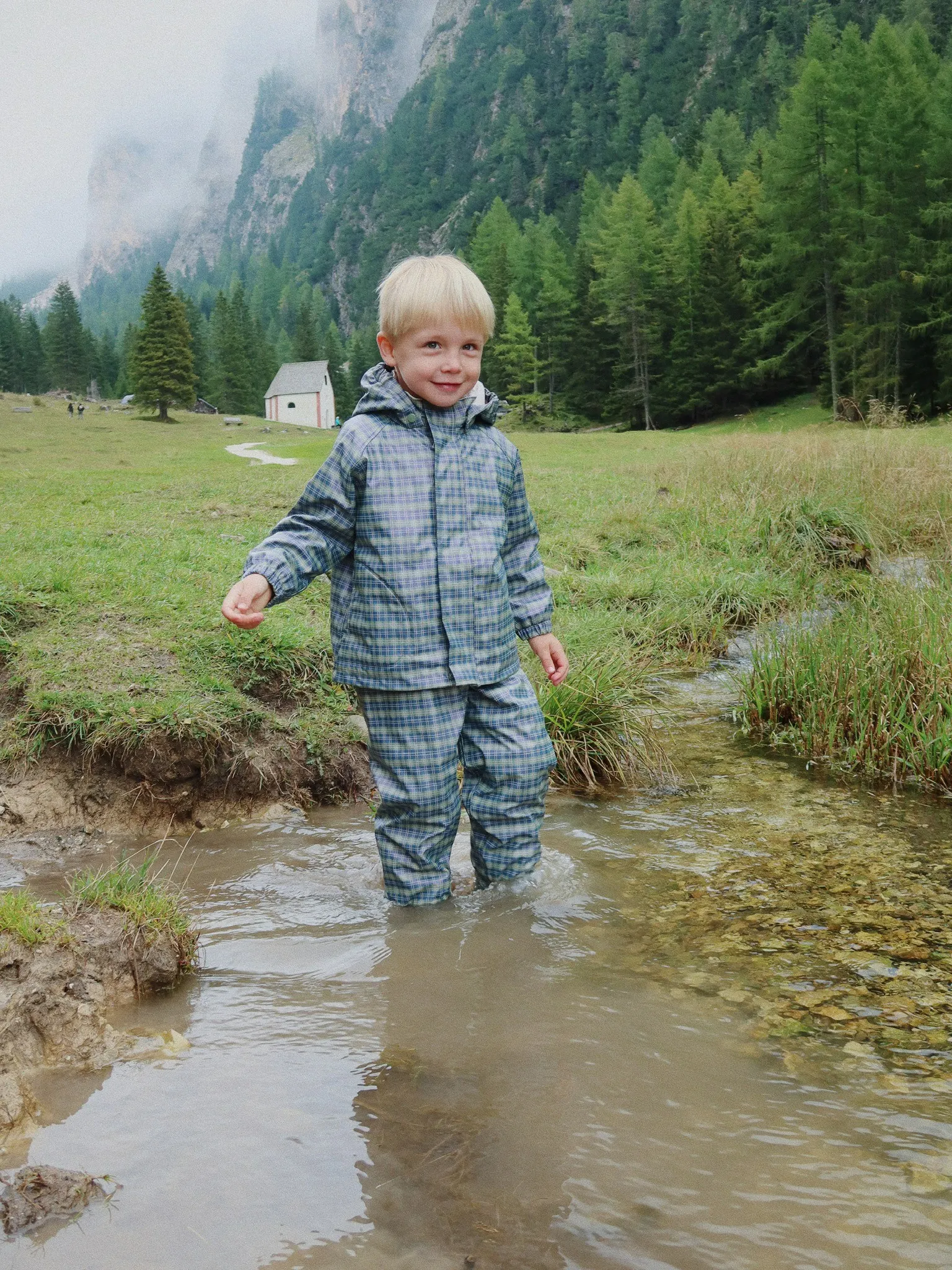 Konges Sløjd - zestaw przeciwdeszczowy Rainy Palme Set Laurel Blue Check Konges Sløjd - zestaw przeciwdeszczowy Rainy Palme Set Laurel Blue Check